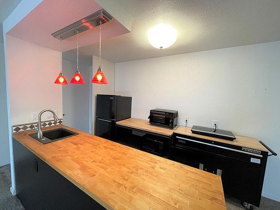 4th image of 1433 Thomas Ave #2