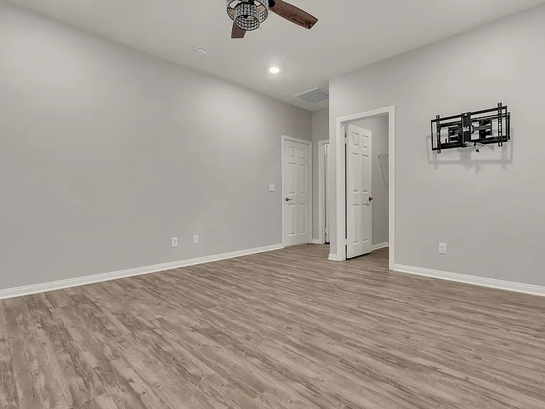 20720 Spring Mountain Rd — Photo 30