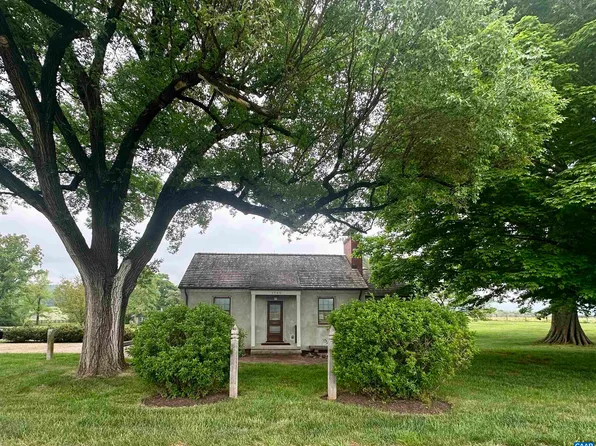 1795 Bundoran Dr, North Garden, VA 22959