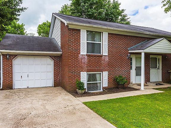 2nd image of 392 Woodview Dr