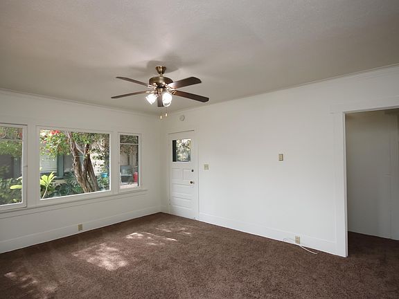 5th image of 474 E Del Mar Blvd #474