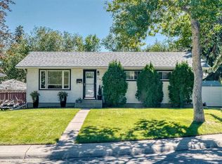 7427 N Fountain Rd SE, Calgary, AB T2H0W9