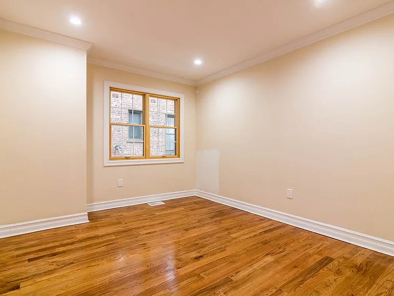 84-31 Beverly Rd #1 — Photo 3