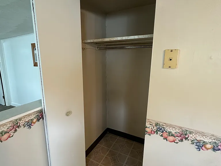164 Main St — Photo 12