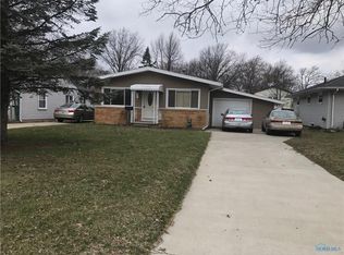 2754 Piddock Rd, Toledo, OH 43613