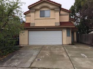 4981 Villa Royale Way, Sacramento, CA 95823