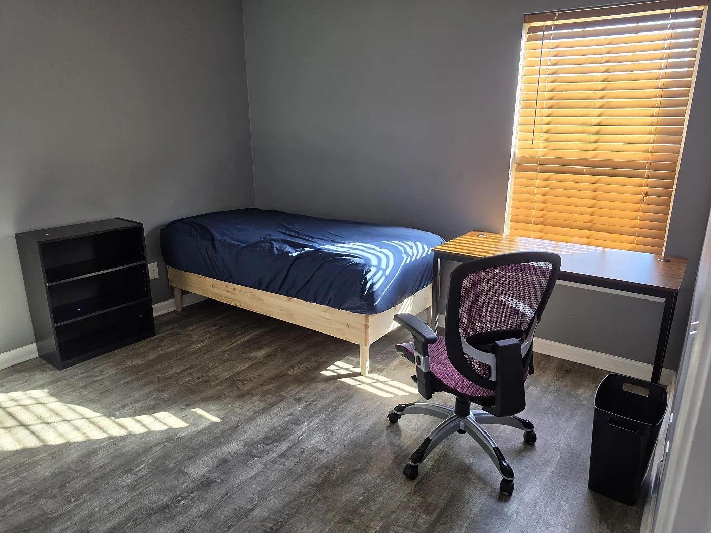 3 bed, 1630 sqft, $1,000 — Photo 1
