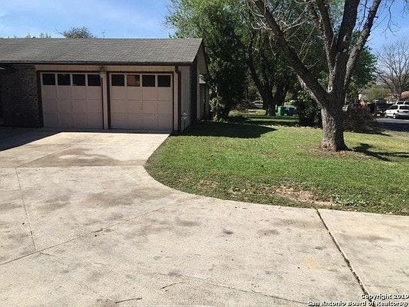 5th image of 4822 Lambeth Dr