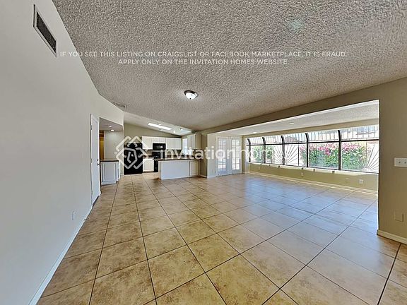 5th image of 10108 W Glenrosa Ave