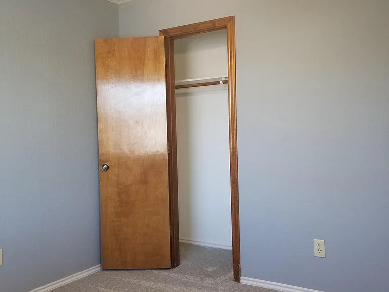 2104 Stein Way — Photo 22