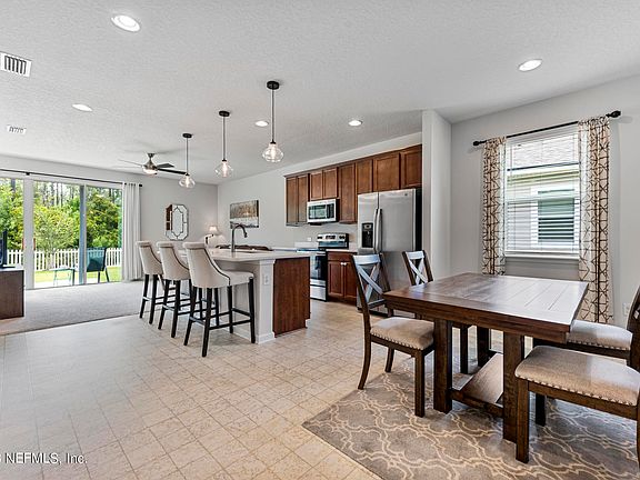 5th image of 95510 HANOVER Court