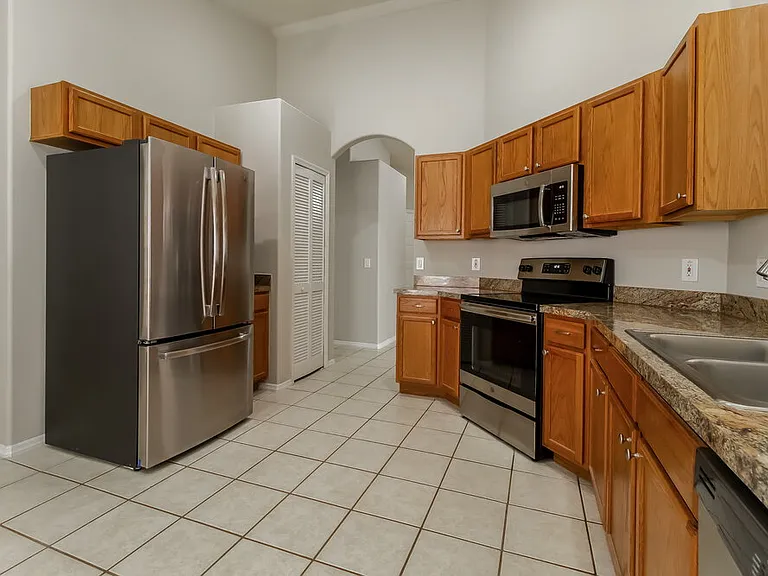 1802 Meadow Pond Way — Photo 8