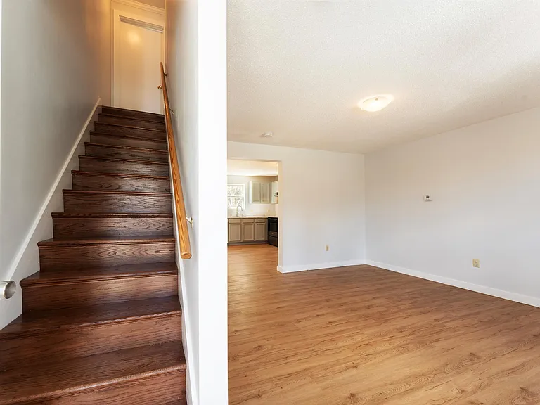 7 Colby Way #A — Photo 16
