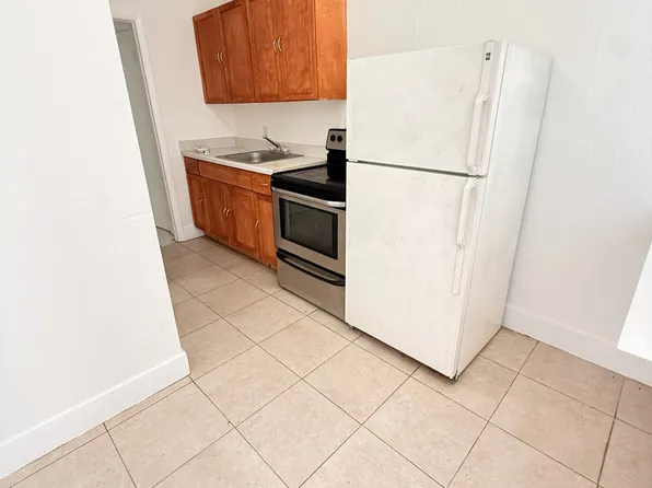 1838 Liberty St #35, Hollywood, FL 33020