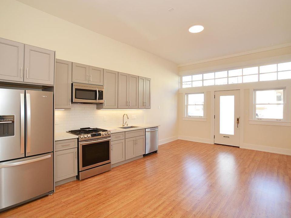 1st image of 2765 McAllister St