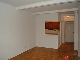 Rented by Wave Real Estate Group