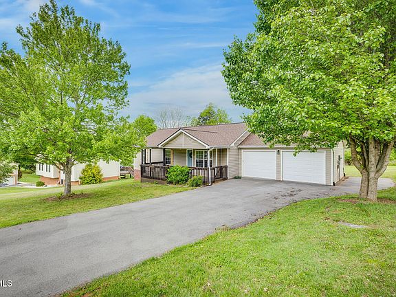 2nd image of 111 Glen Ayre Dr