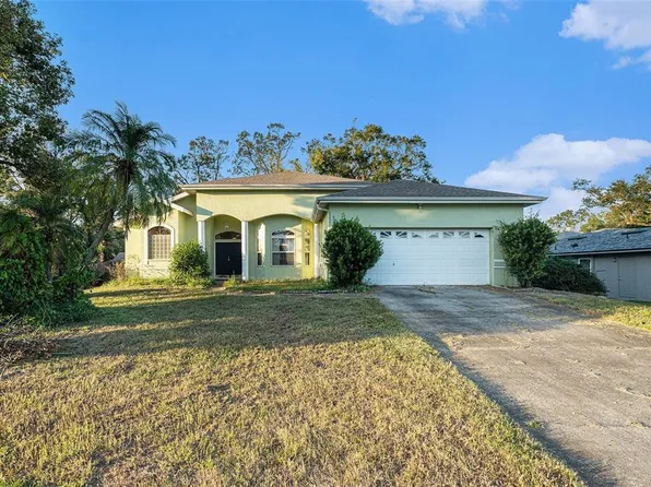 3545 E Lake Dr, Land O Lakes, FL 34639
