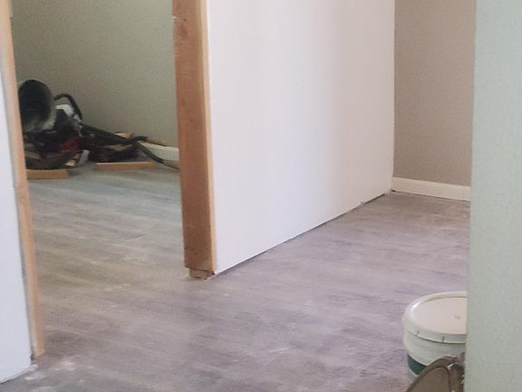 4th image of 7634 Cinnabar Rd