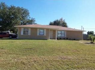 647 Tradewinds Dr, Deltona, FL 32738
