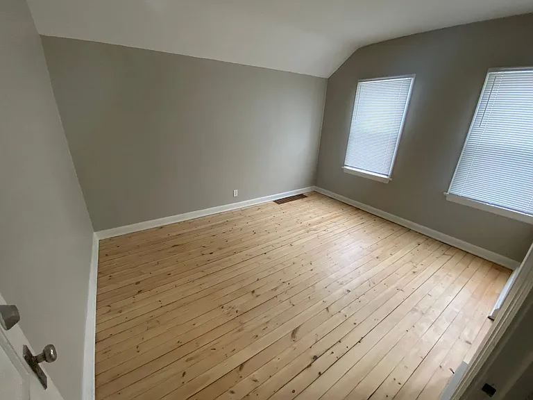 3151 Vernon St — Photo 6