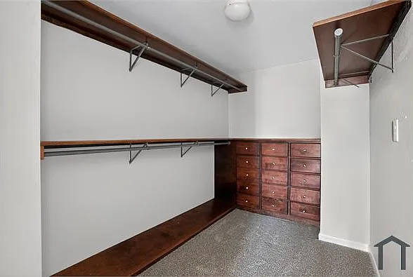 2923 Beacon Grove St — Photo 8