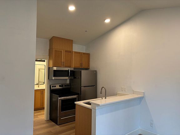 3rd image of 3610 NW Port Ave APT 301