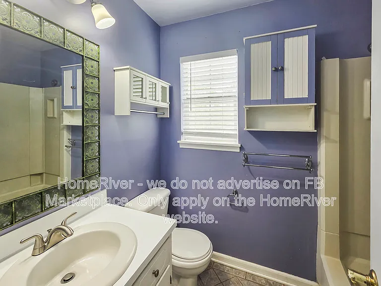 9444 Stately Oak Ln — Photo 16