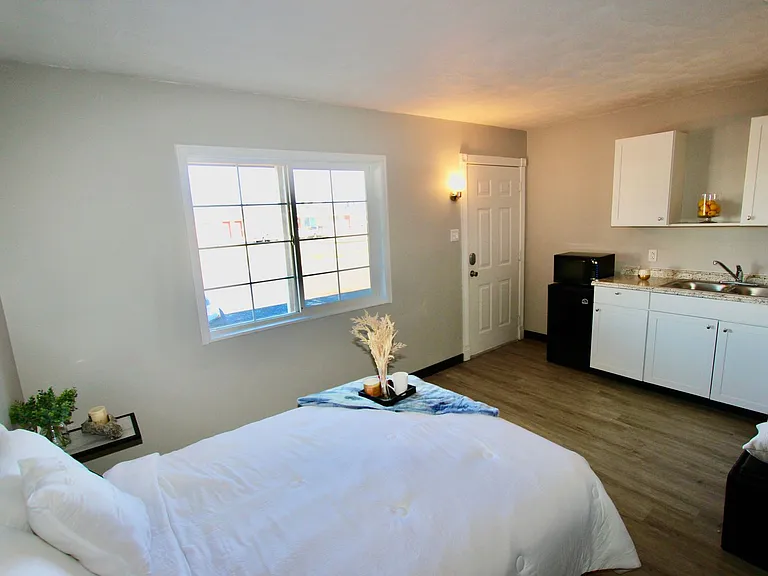 2222 North Ave — Photo 23