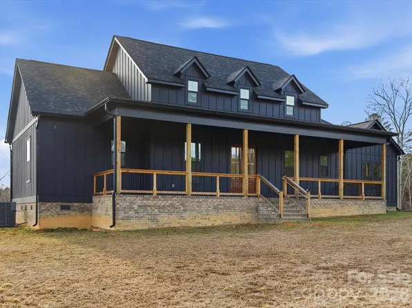 785 Slick Rock Rd, Chester, SC 29706