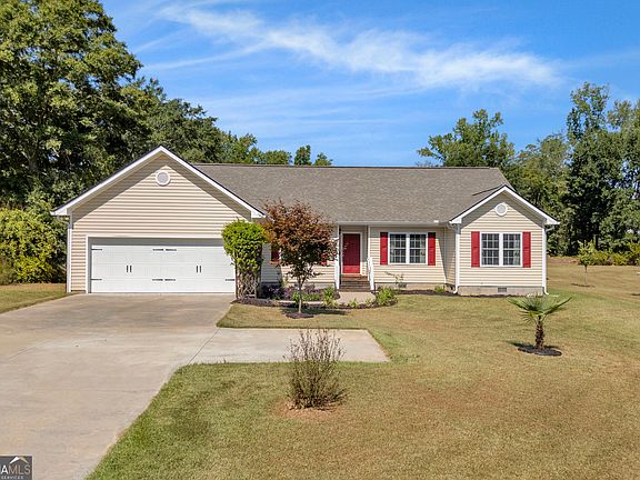 3rd image of 120 Springdale Rd