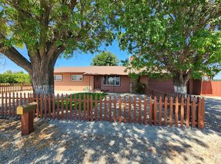 17 West Ave, Gustine, CA 95322