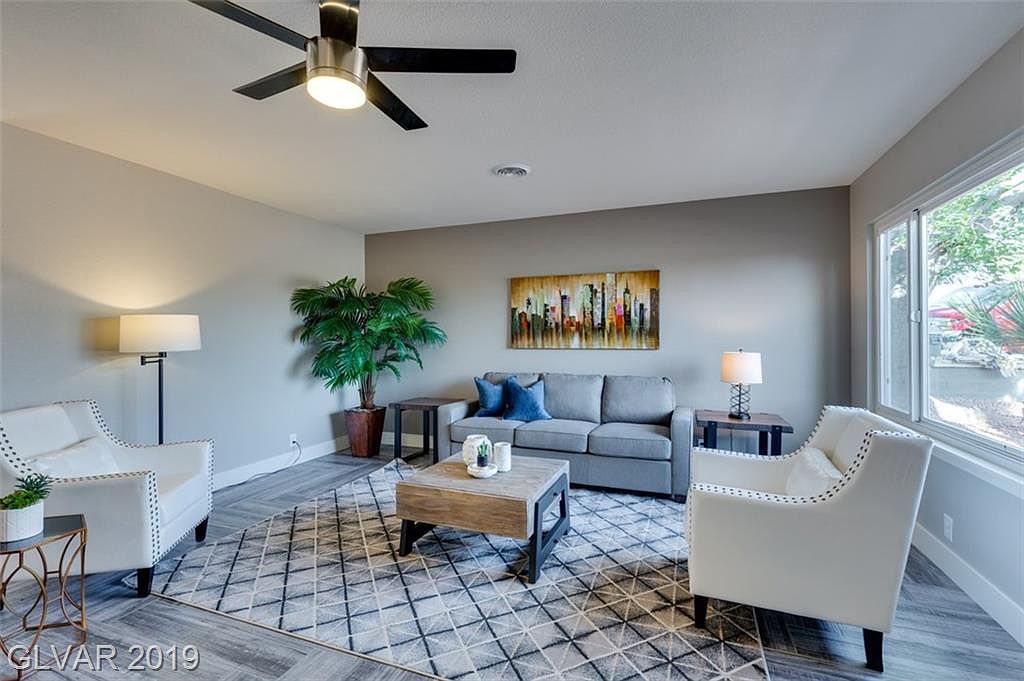 1697 Golden Arrow Dr, Las Vegas, NV 89169 | Zillow