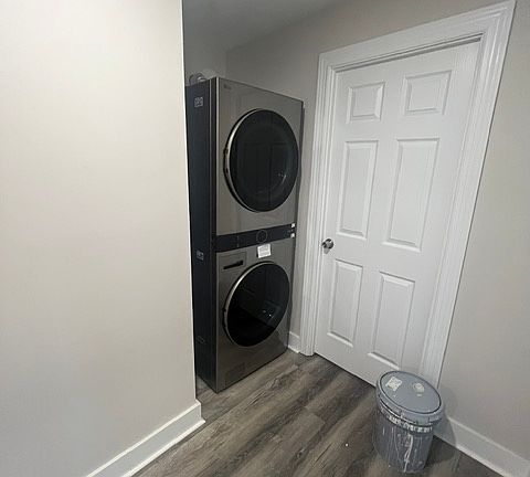 2nd image of 561-565 E 28th St #1