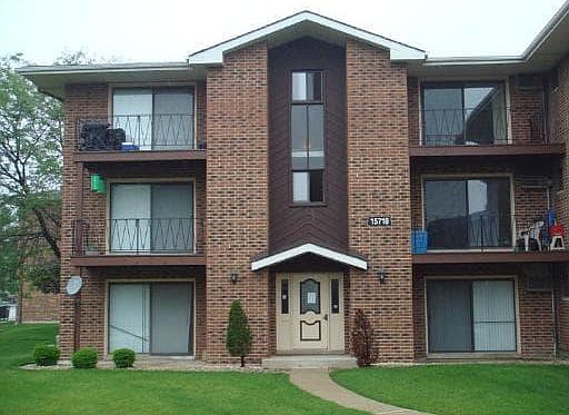 1st image of 15718 Lake Dr