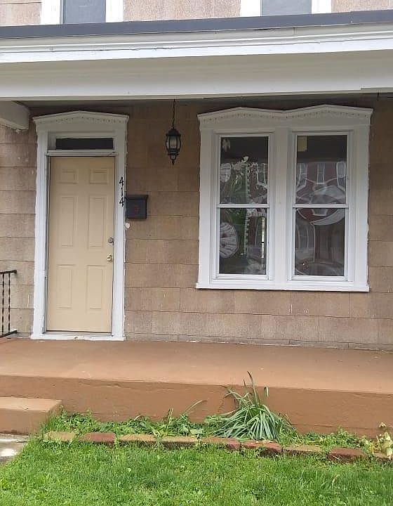 1st image of 414 McDowell Ave