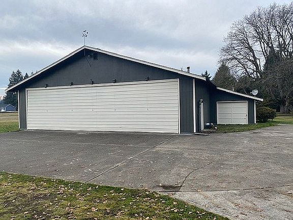 5th image of 11005 Aero Ln SE