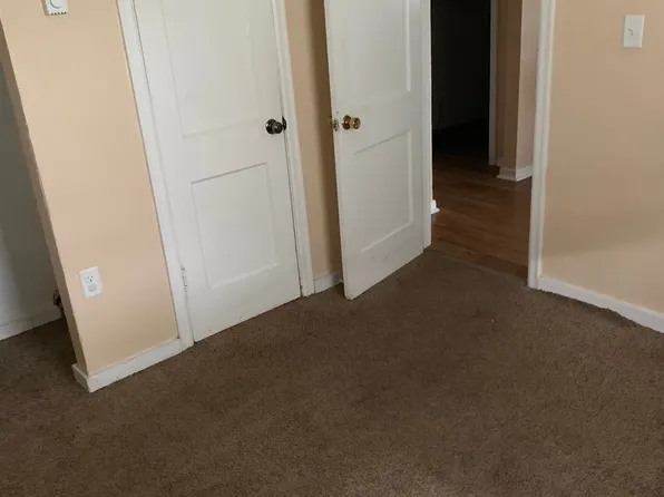 307 9th Ave NE, 307 9th Ave NE, Mandan, ND 58554