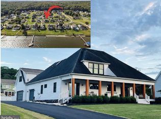 6029 Potomac Landing Dr, King George, VA 22485