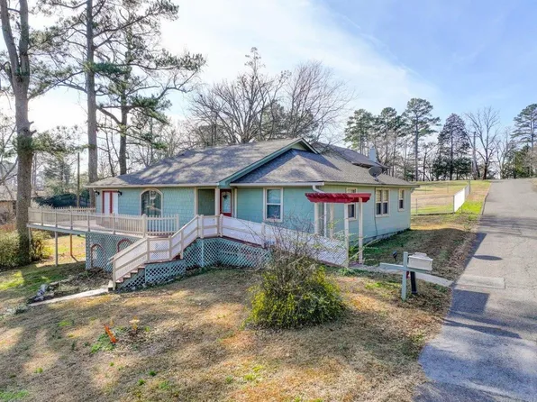 117 Waverly St, Hot Springs, AR 71913