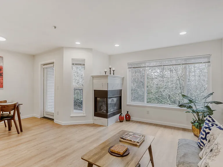 08. Open Concept Living and Dining