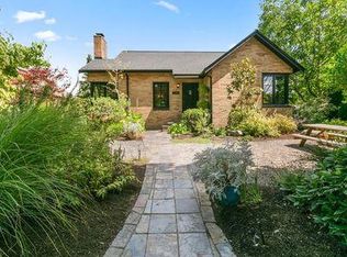 7742 21st Ave NE, Seattle, WA 98115