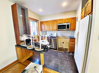 2076 E 26th St, Brooklyn, NY 11229