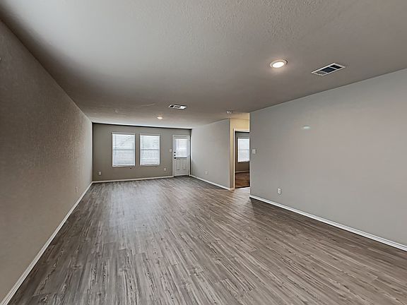 3rd image of 10411 Varmus Dr