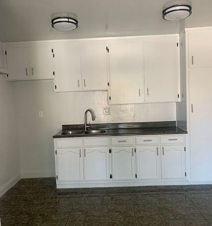 2nd image of 3511 W 15th St #7A