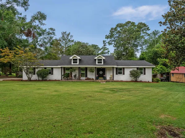 651 Leeville Rd, Petal, MS 39465