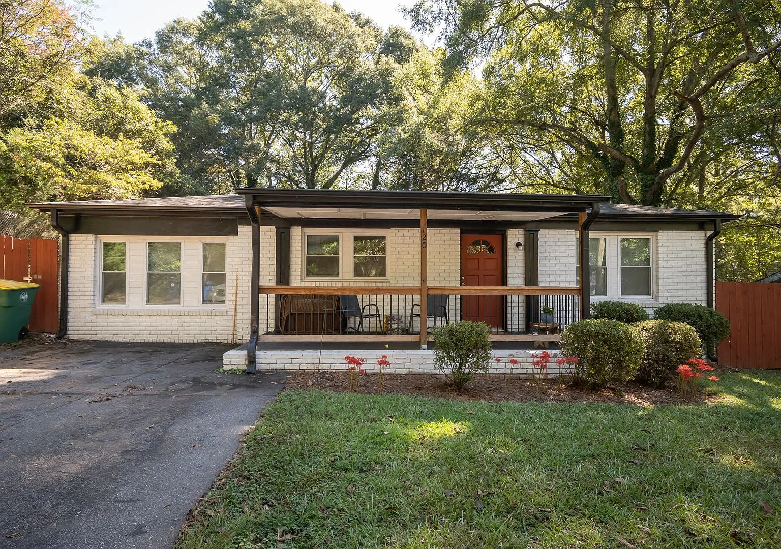 120 Hillside St - Available January 2027! — Photo 1