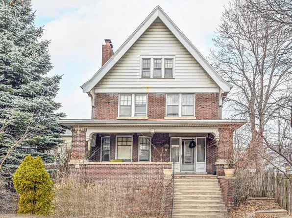 326 West Walker STREET, Milwaukee, WI 53204