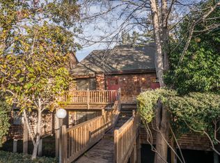 126 Mountain View Ave, Santa Cruz, CA 95062