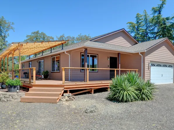 1765 Brownsboro Meridian Rd, Eagle Pt, OR 97524